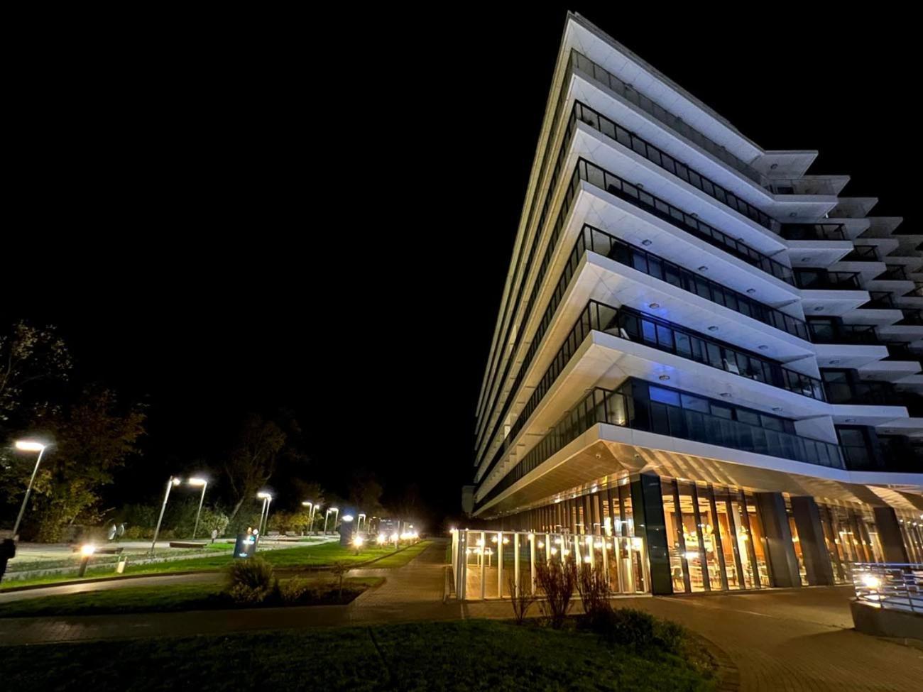 Seaside Park Apartamenty Prywatne Z Widokiem Na Morze Kolobrzeg Ngoại thất bức ảnh